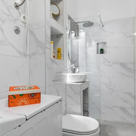 Modern Near Znjan * Split